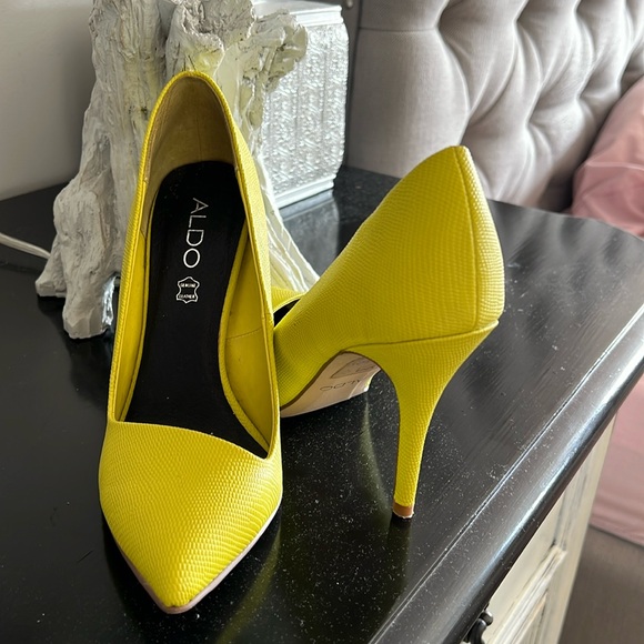 Aldo real leather size 6 - Picture 1 of 3